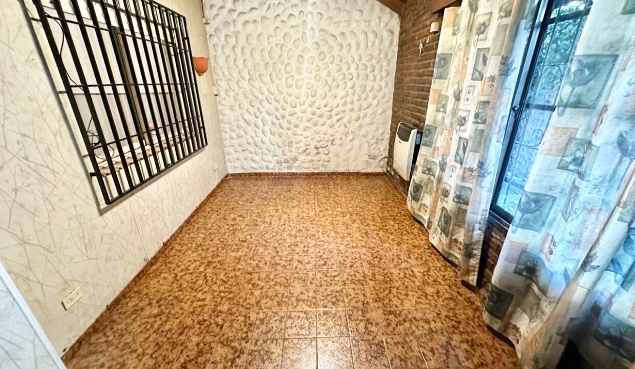 1e058545-2197-4068-bd6c-2e669df4057e