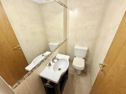 thumbnail_8cf8507f-fd17-4ec3-a914-2b3b1b667639