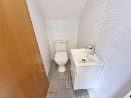thumbnail_8d1187a5-e593-4cae-b02e-b4bc59117f3c