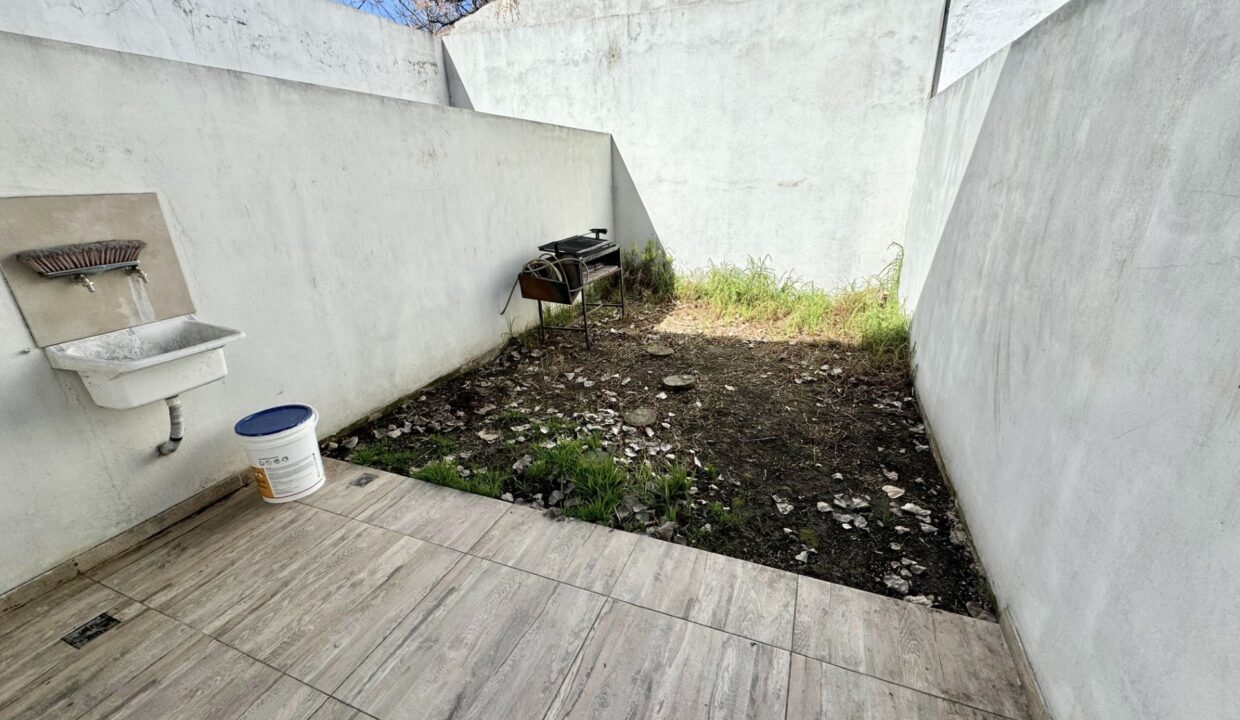 thumbnail_d9ada51c-eaff-4fd4-892f-1fc5524cc57d