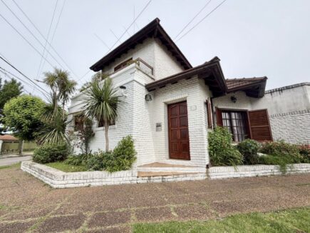 thumbnail_382a2e67-b1e0-49e9-91d0-ffee9b6f69ad