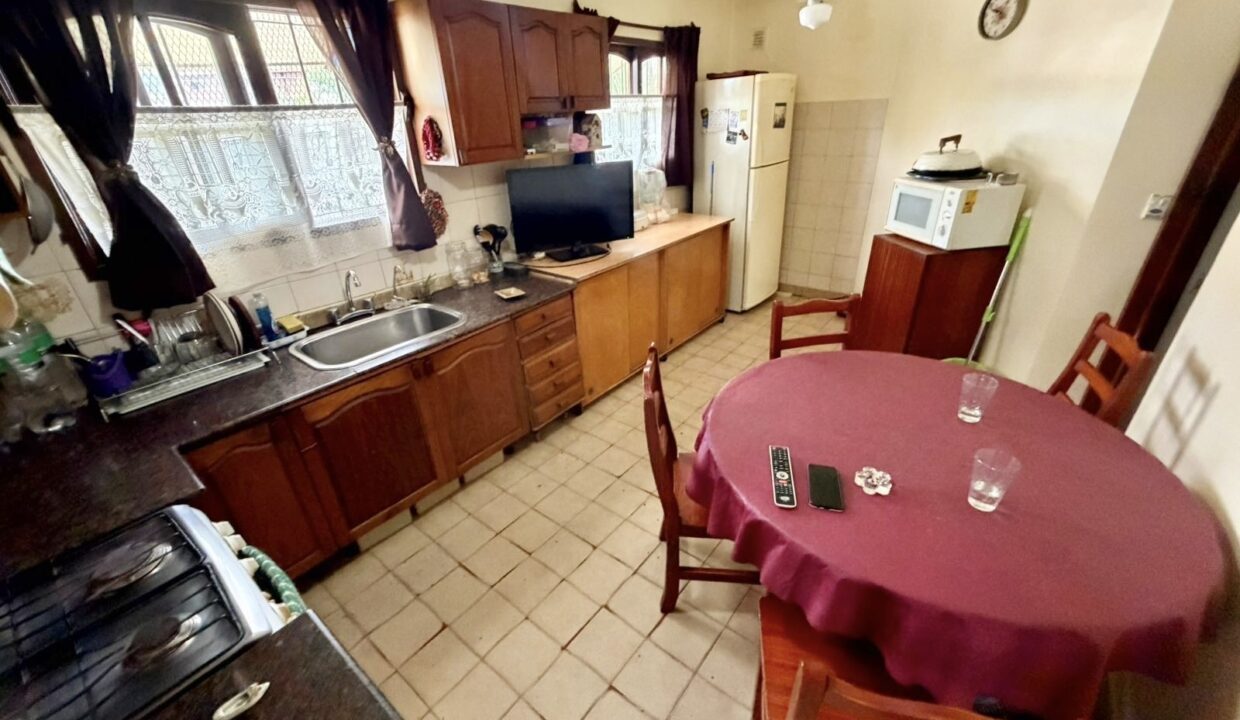 thumbnail_8aa4ef2d-4d2d-46ef-aa2a-e948e83ff6fb