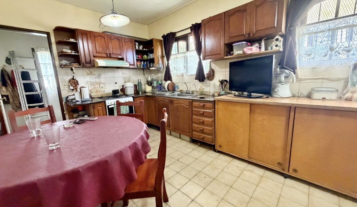 thumbnail_e678d2cf-7d88-4e9b-b9a1-4b3db56a21c3