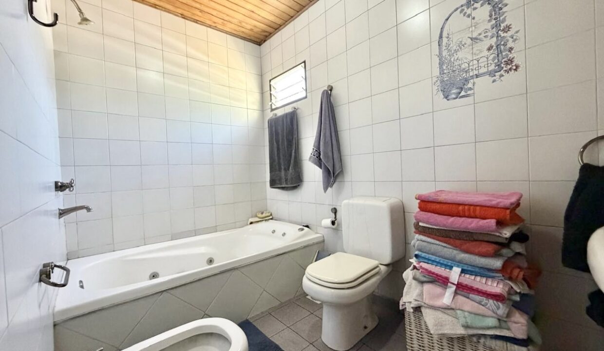 thumbnail_433e596a-db86-4074-8484-d4850ee59c68