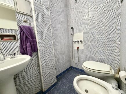 thumbnail_ef53f2dd-cbaa-4d16-bb45-d2640a917757